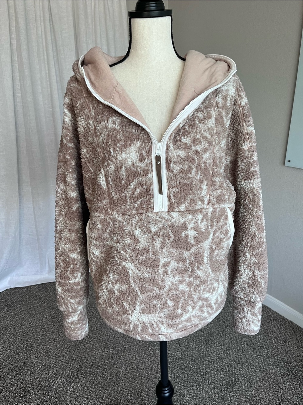 Prana Polar Escape Taupe Cream Fleece Pullover Quarter Zip Hoodie Size M